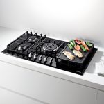 Où peut-on trouver un meuble pour plaque de cuisson ?